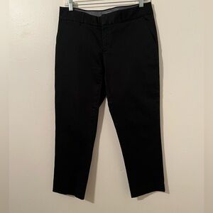 Banana Republic Black Ankle Length Pant with Stretch Size 4